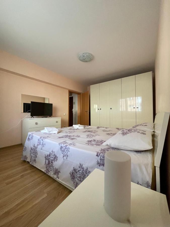 Cerna Apartament Apartment Brasov Exterior photo